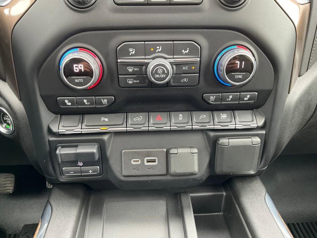 2022 Chevrolet Silverado 1500 LTD High Country