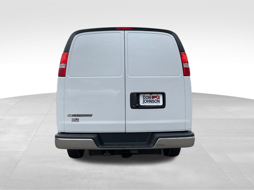 2025 Chevrolet Express Cargo 2500 WT