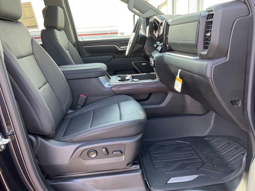 2026 GMC Sierra 3500 HD SLT