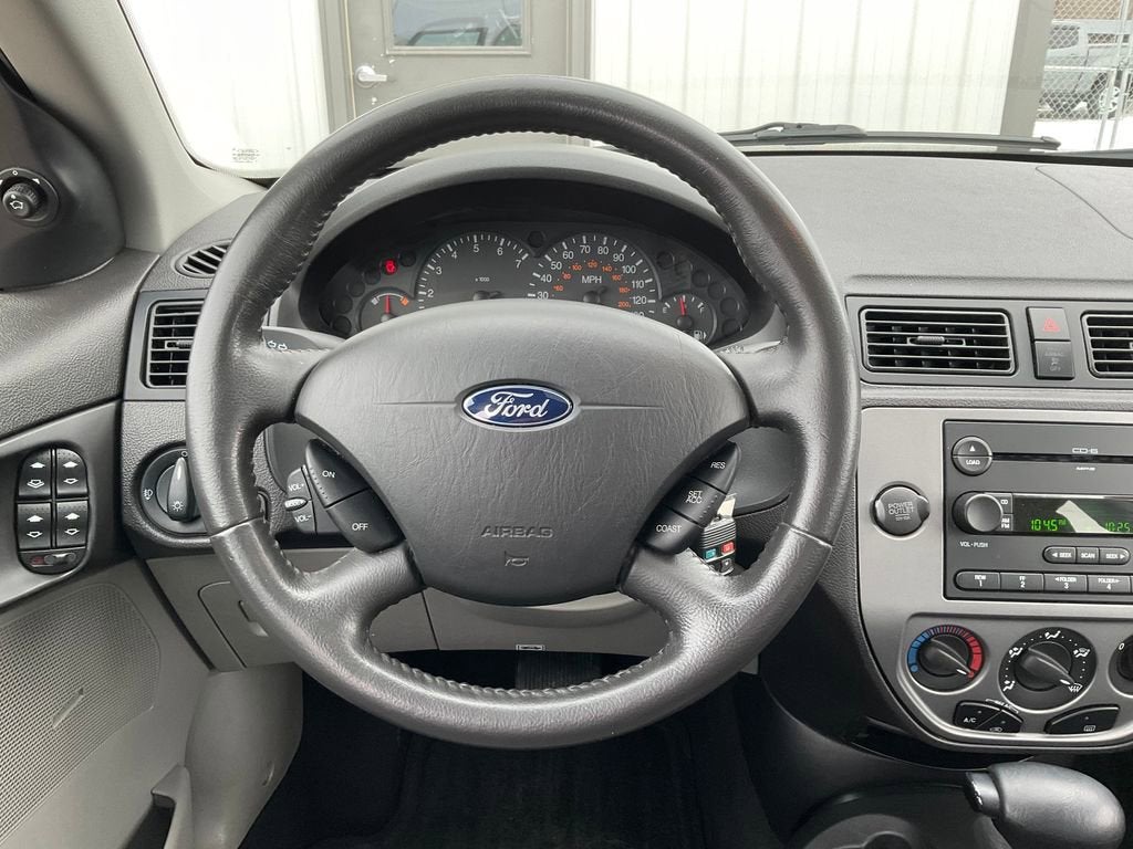 2005 Ford Focus S