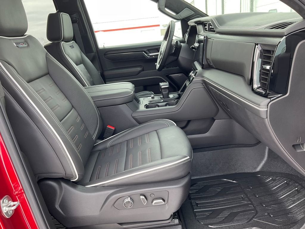 2025 GMC Sierra 1500 AT4X