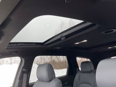 2022 Buick Enclave Essence