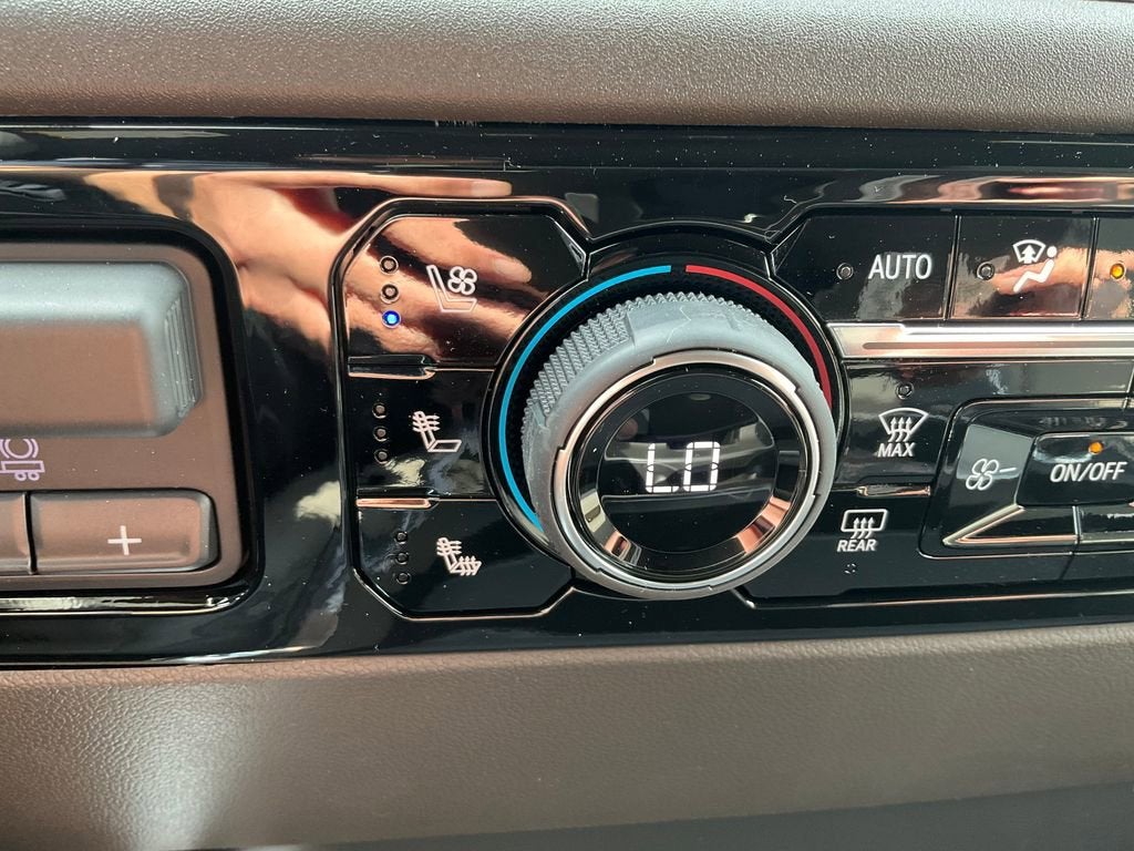 2025 Chevrolet Silverado 3500 HD LTZ