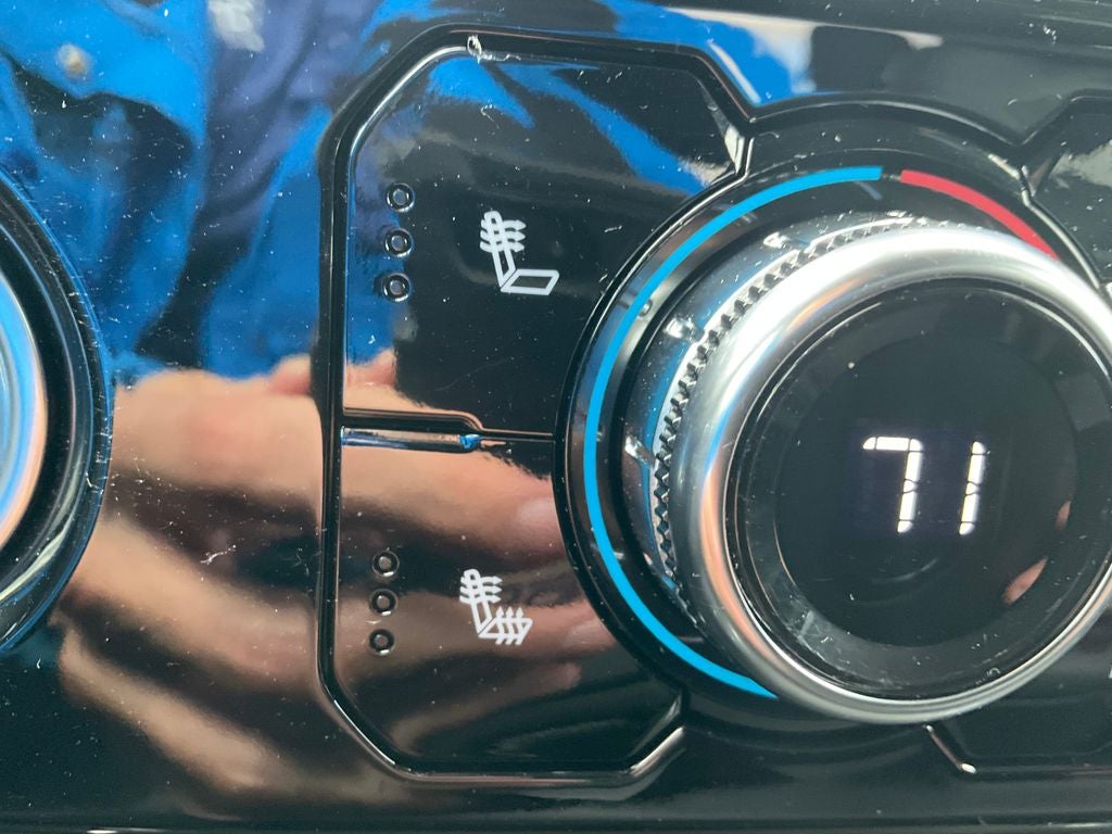 2024 GMC Sierra 1500 4WD Crew Cab Short Box SLT