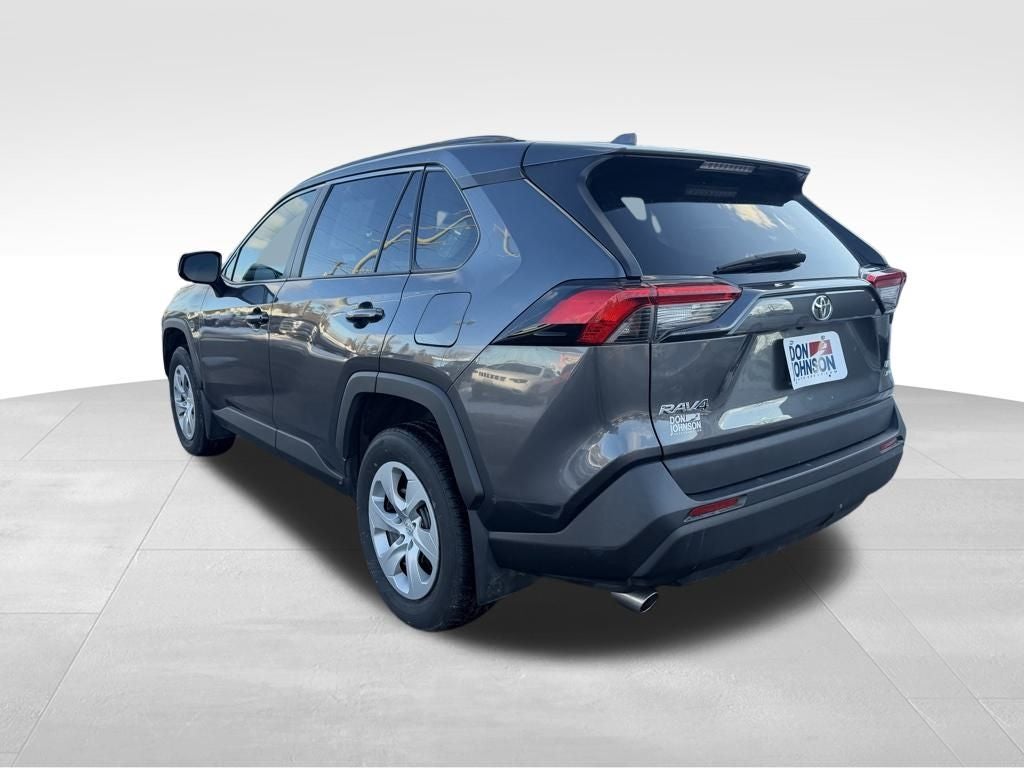 2020 Toyota RAV4 LE